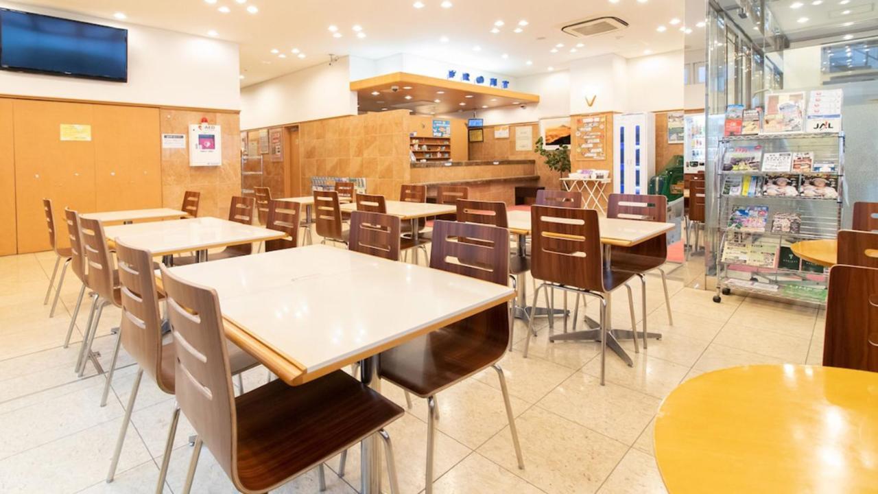 Toyoko Inn Hokkaido Tomakomai Ekimae Exterior foto